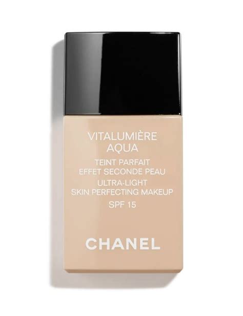 Тональный крем Chanel Vitalumiere 